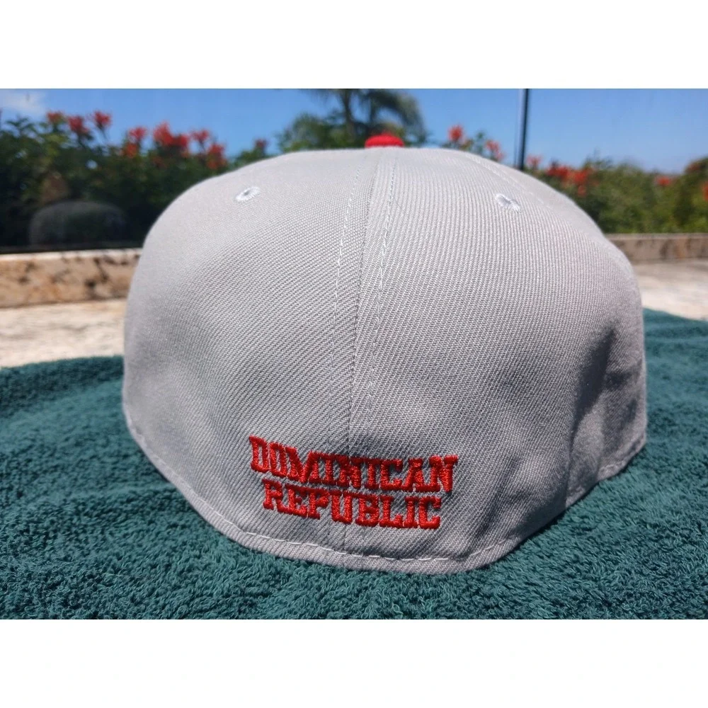 New Era New York Yankees Gray Red Dominican Republic Flag 59Fifty Fitted Hat Cap